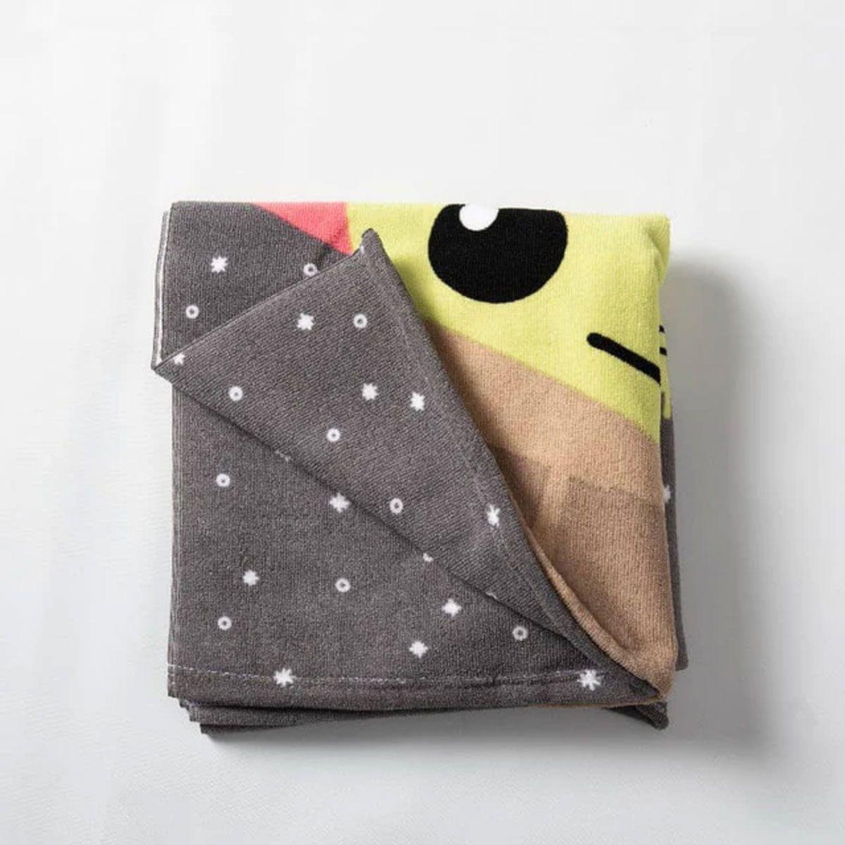 BABY YODA - TOALLA CON CAPUCHA - MICROFIBRA - 60 X 120 CM - STAR WARS-3