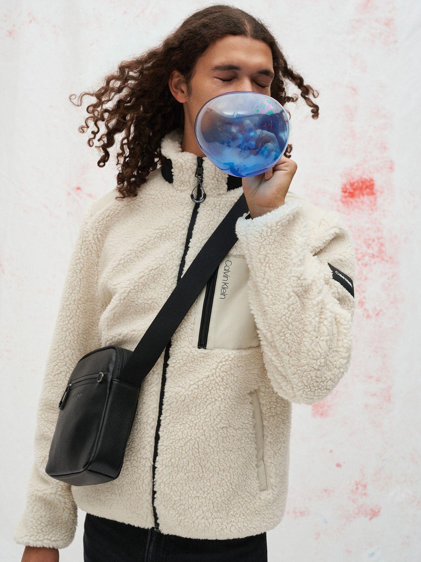 Messenger Warmth Reporter Negro Calvin Klein-5