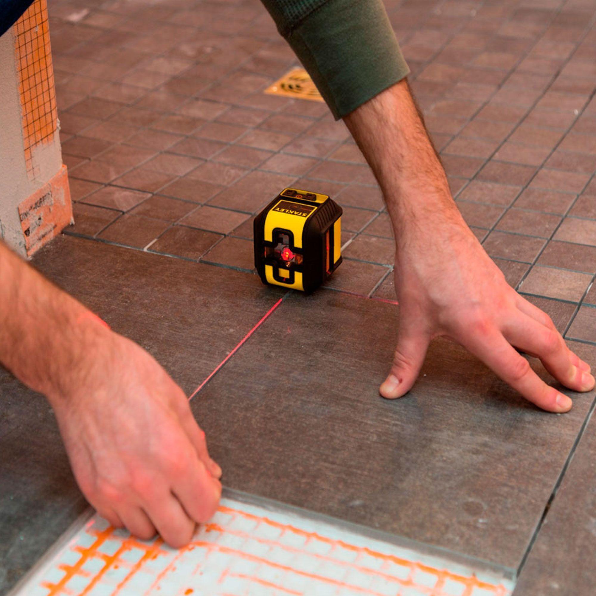 Nivel Láser Cubix Cruzado 12m Stanley Stht77502-7