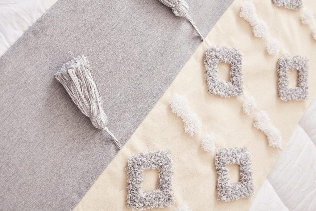 Set de piecera Boho  con  2 Fundas de cojines-1