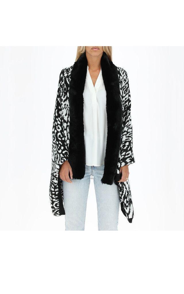 Manta Spots Negra Humana-0