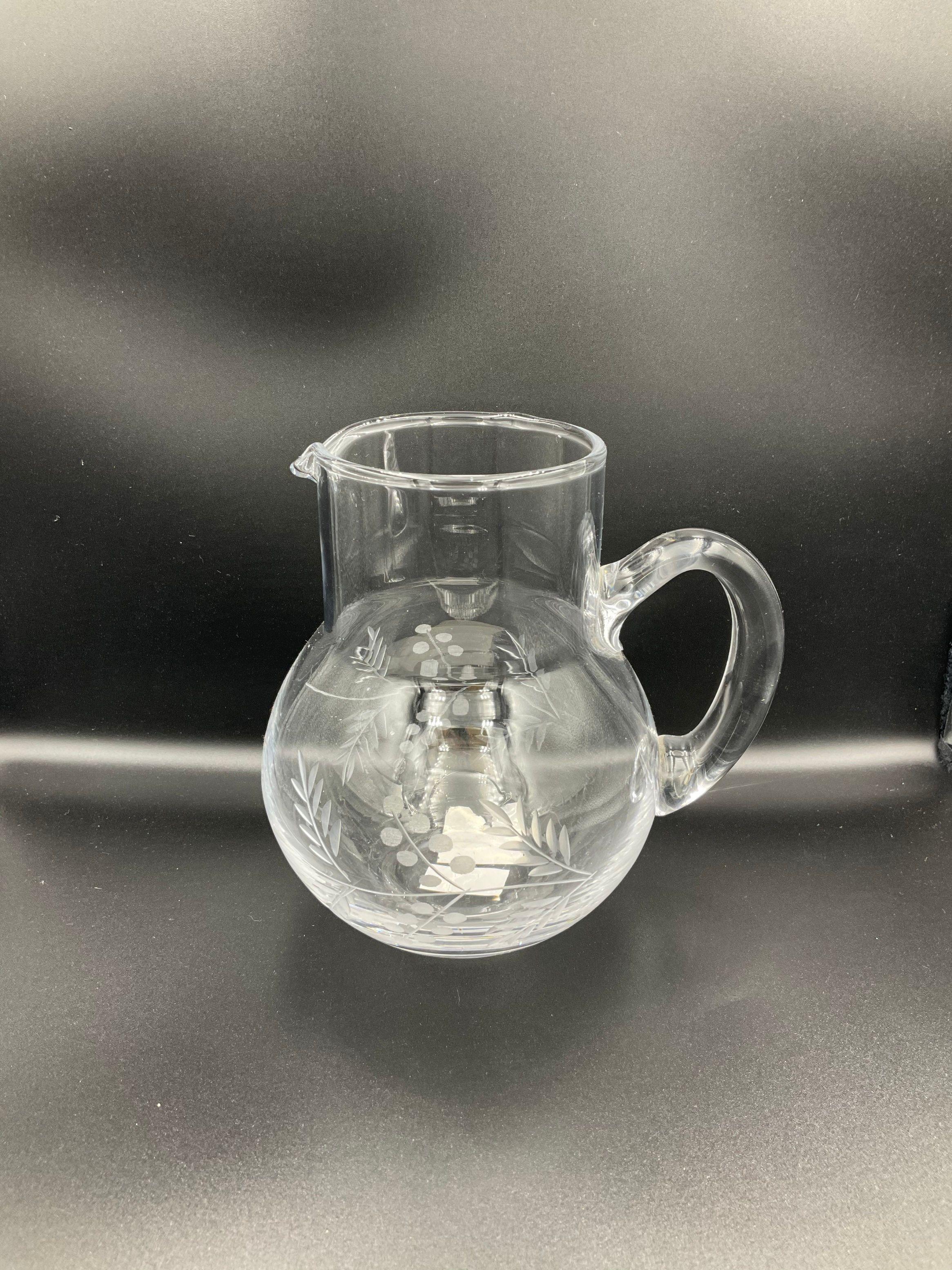  Jarro bolita de cristal, tallado con diseño de aromo, capacidad de 700ml-2