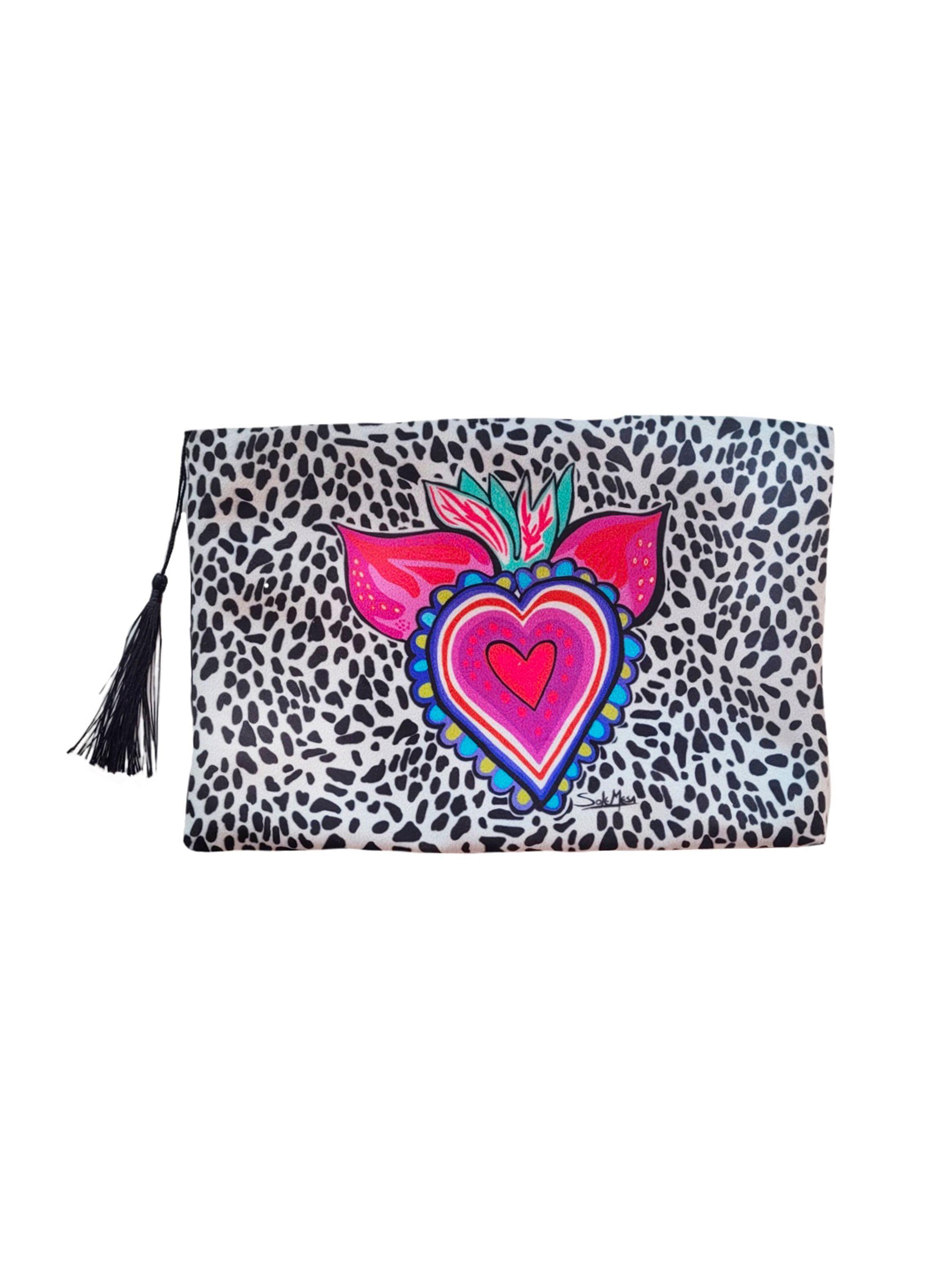 Cosmetiquero Corazón Black-0
