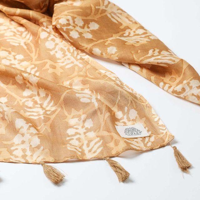 Pañuelo Estampado Amarillo Mena Humana-1