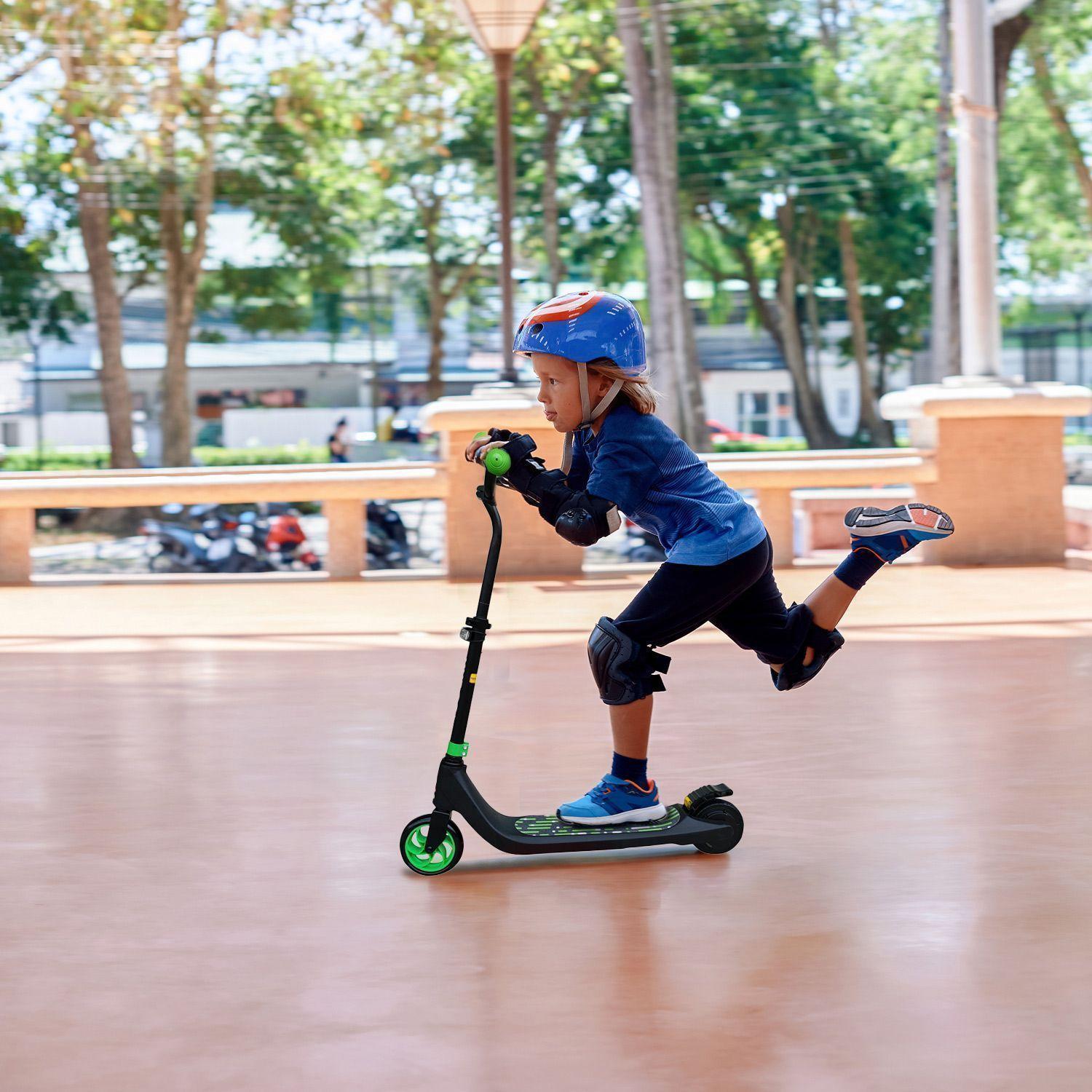 Scooter Eléctrico con Bocina y Luz Verde-5