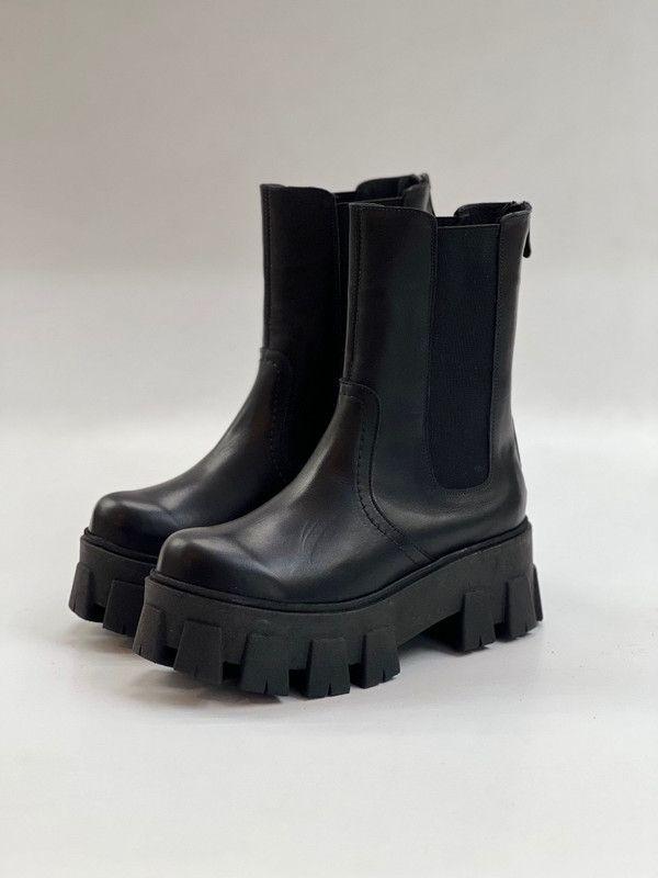 Botin Arlet Negro Exotica-1