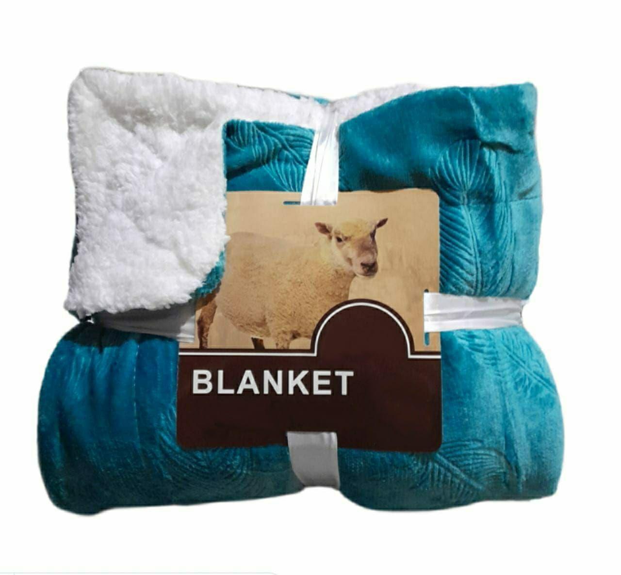 FRAZADA TEXTURIZADA SHERPA CON INTERIOR CHIPORRO -0