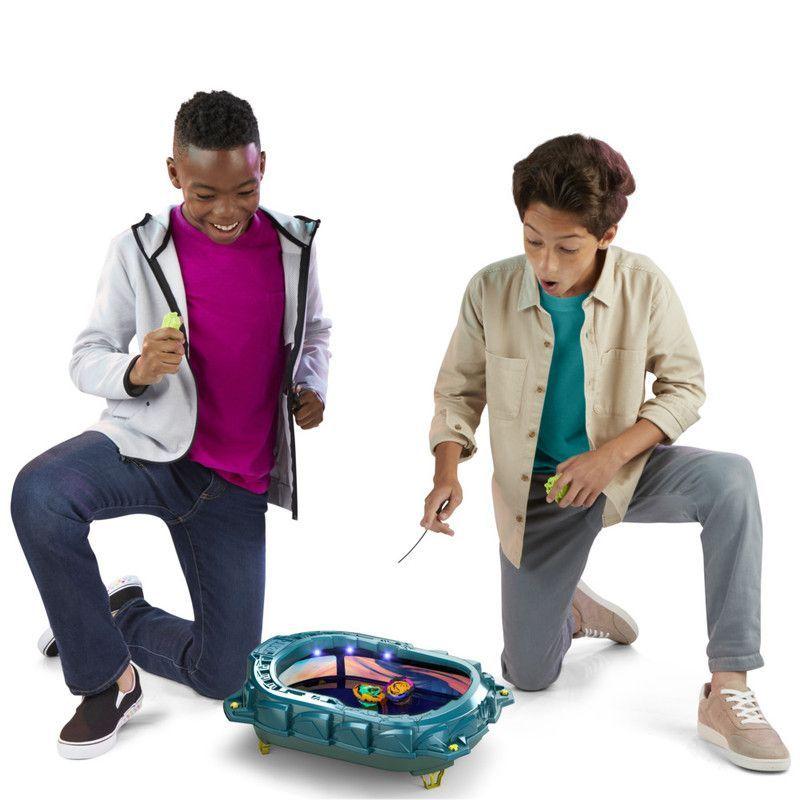 Estadio Beyblade Burst QuadStrike Set de batalla Light Ignite-4