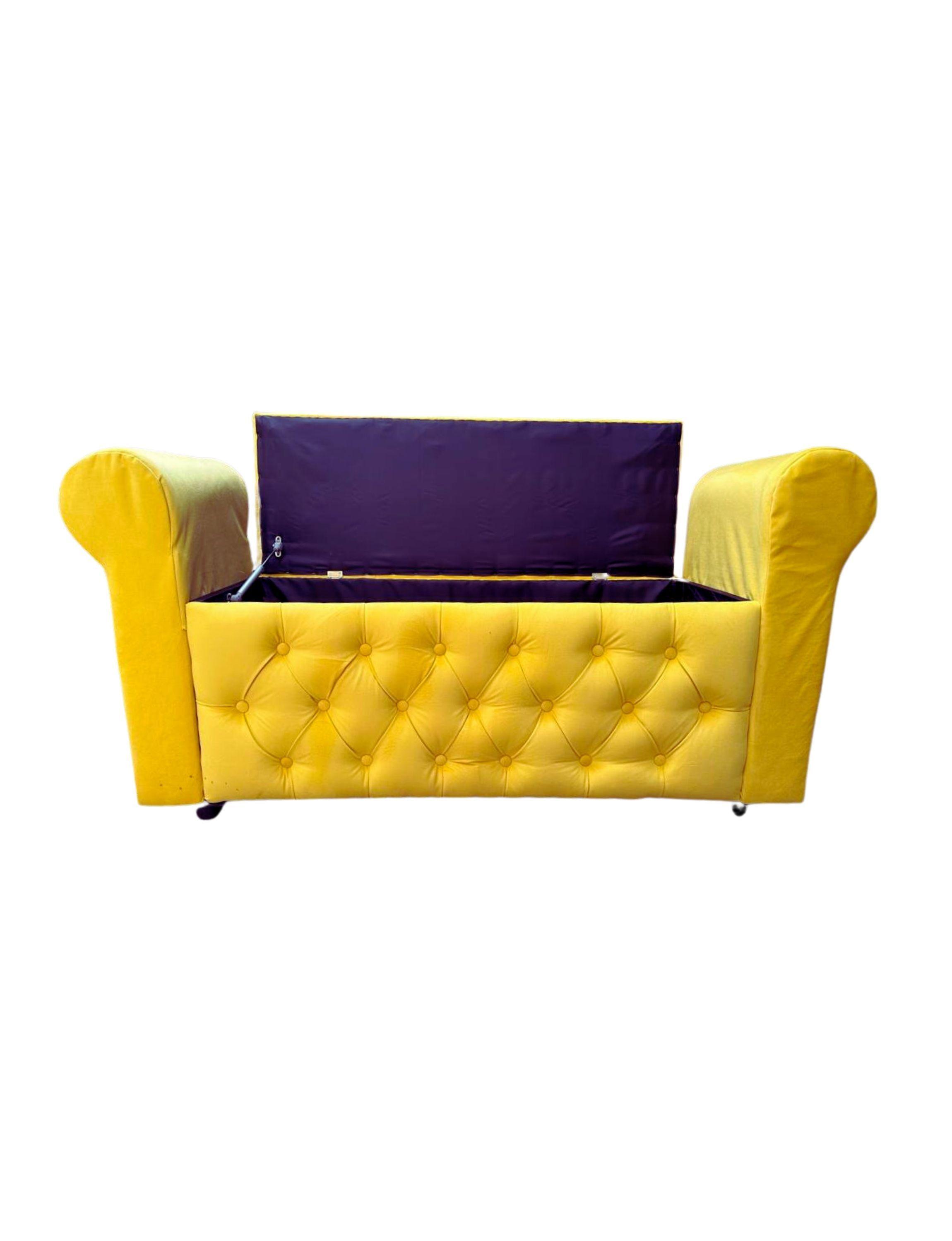 BANQUETA BAUL CON BRAZO OCRE FELPA -3