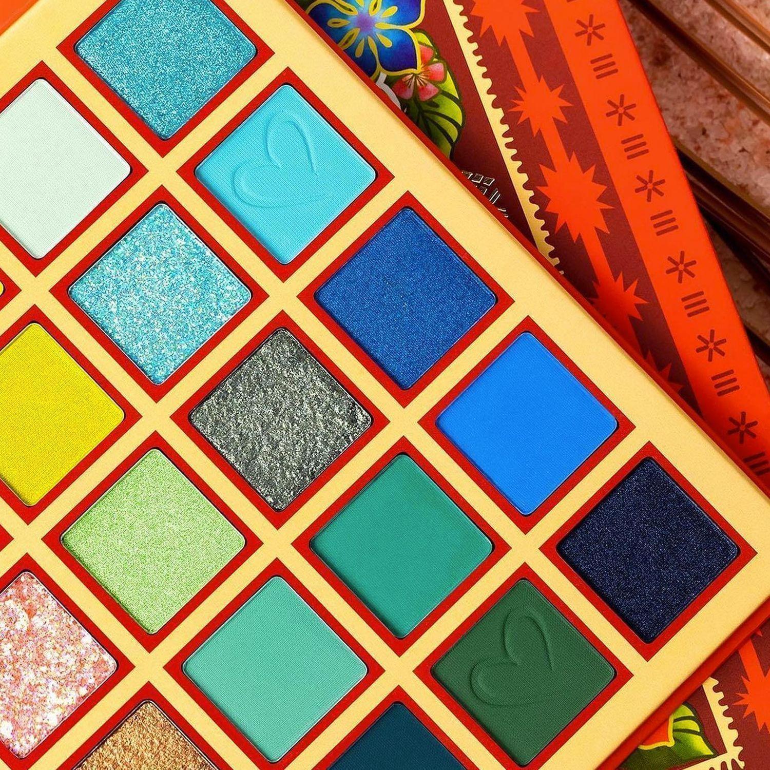 Paleta de sombras "Island Girl" Beauty Creations-3