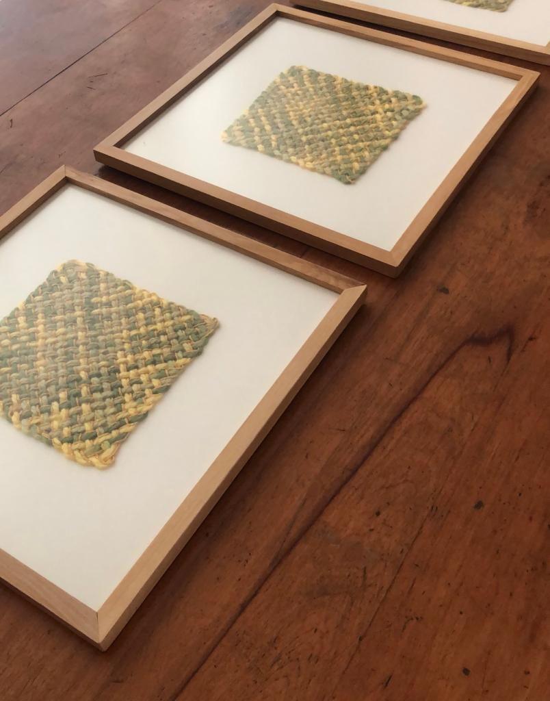 Cuadro Telar Enmarcado en Madera Mañio 31 x 31 cm-1