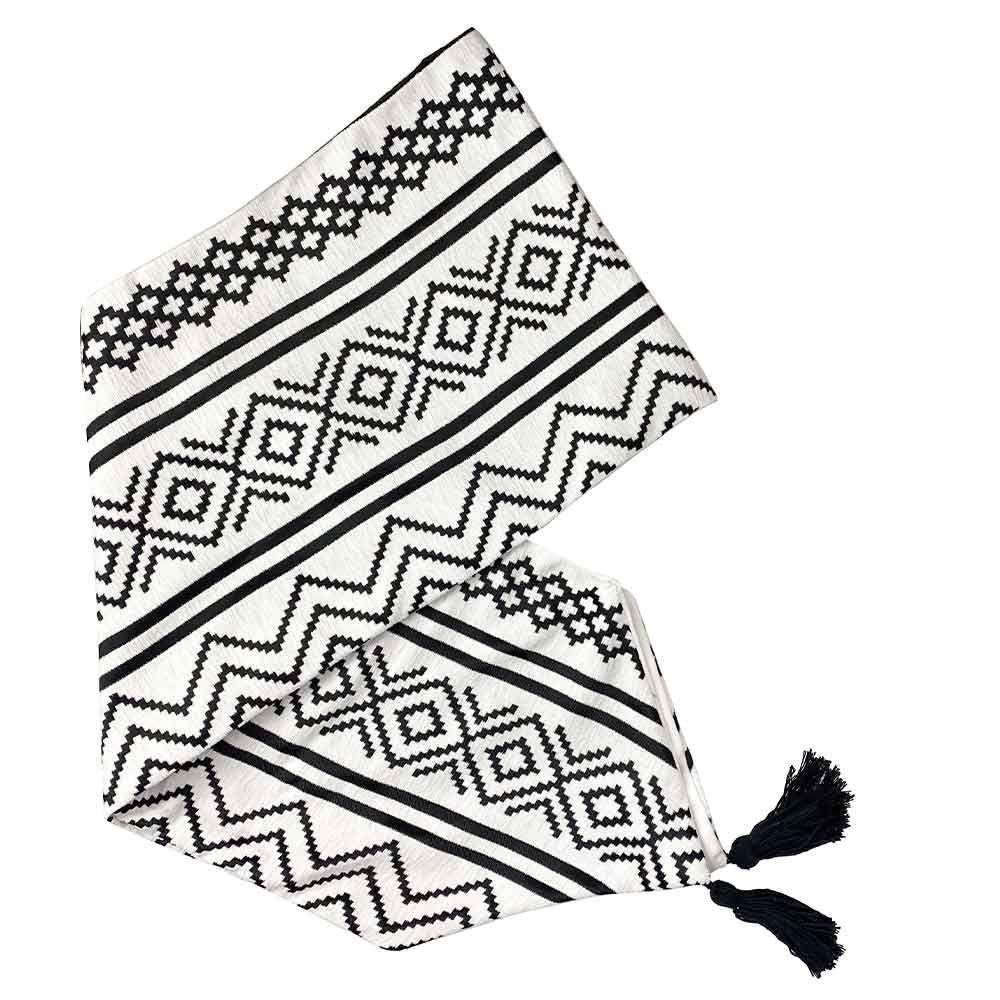 Camino de Mesa Tribal Black-0