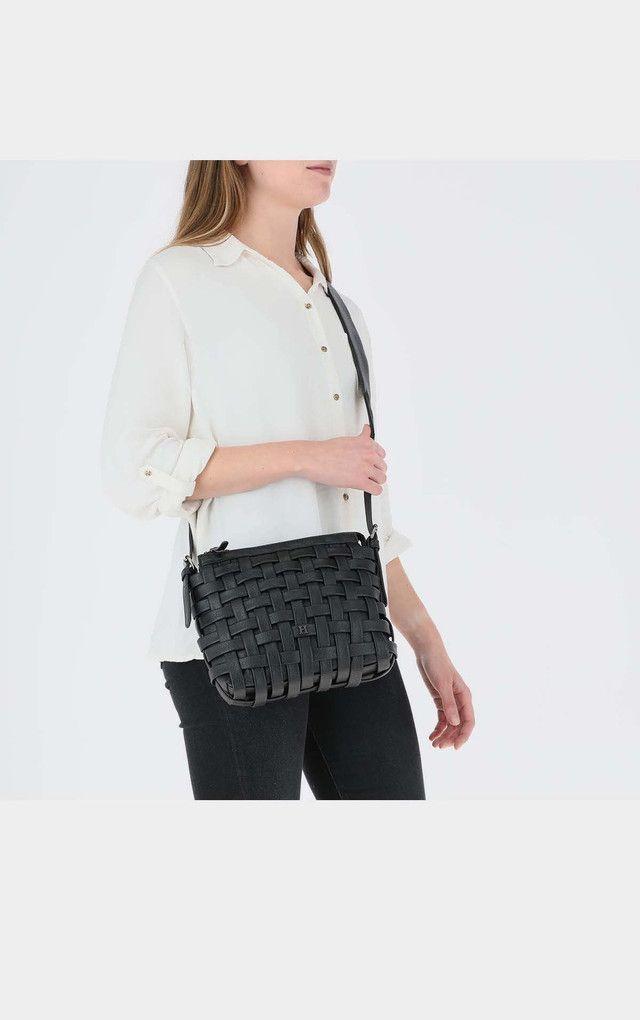 Cartera Cruzada Cross Negra Humana-2