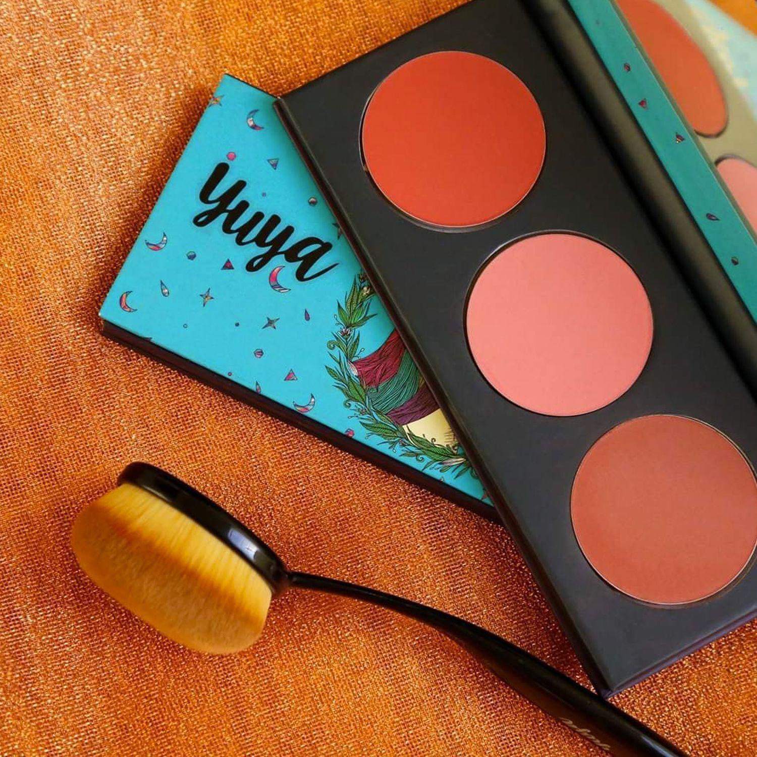 Paleta de Rubor Tres Tonos "Me Quiero" de Yuya-4
