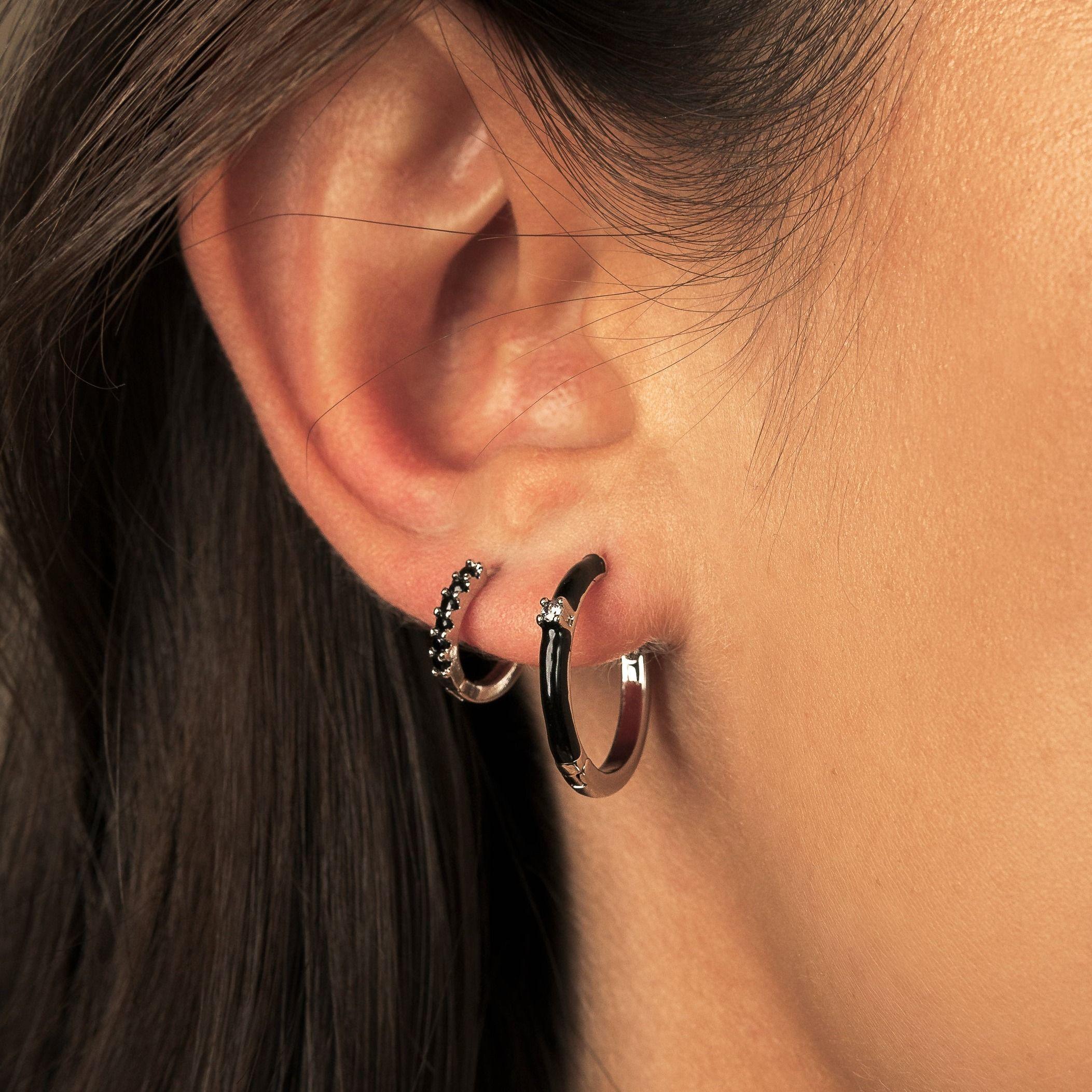 Argollas Luca Black bañadas en oro blanco Boaz Joyas-2