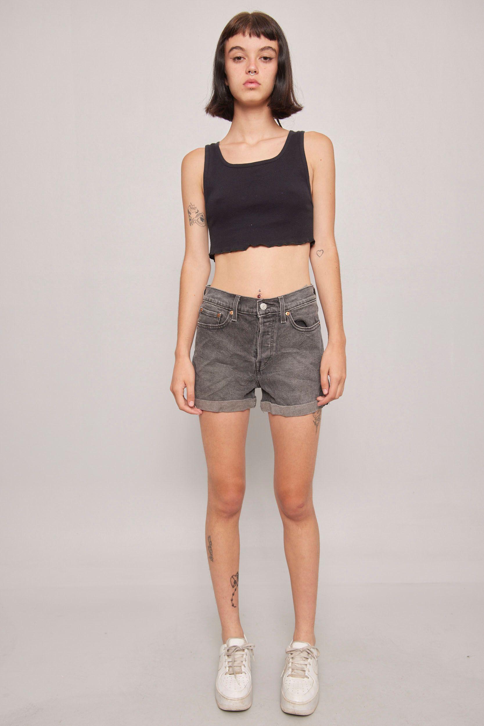 Shorts casual  grafito levis talla 36-4