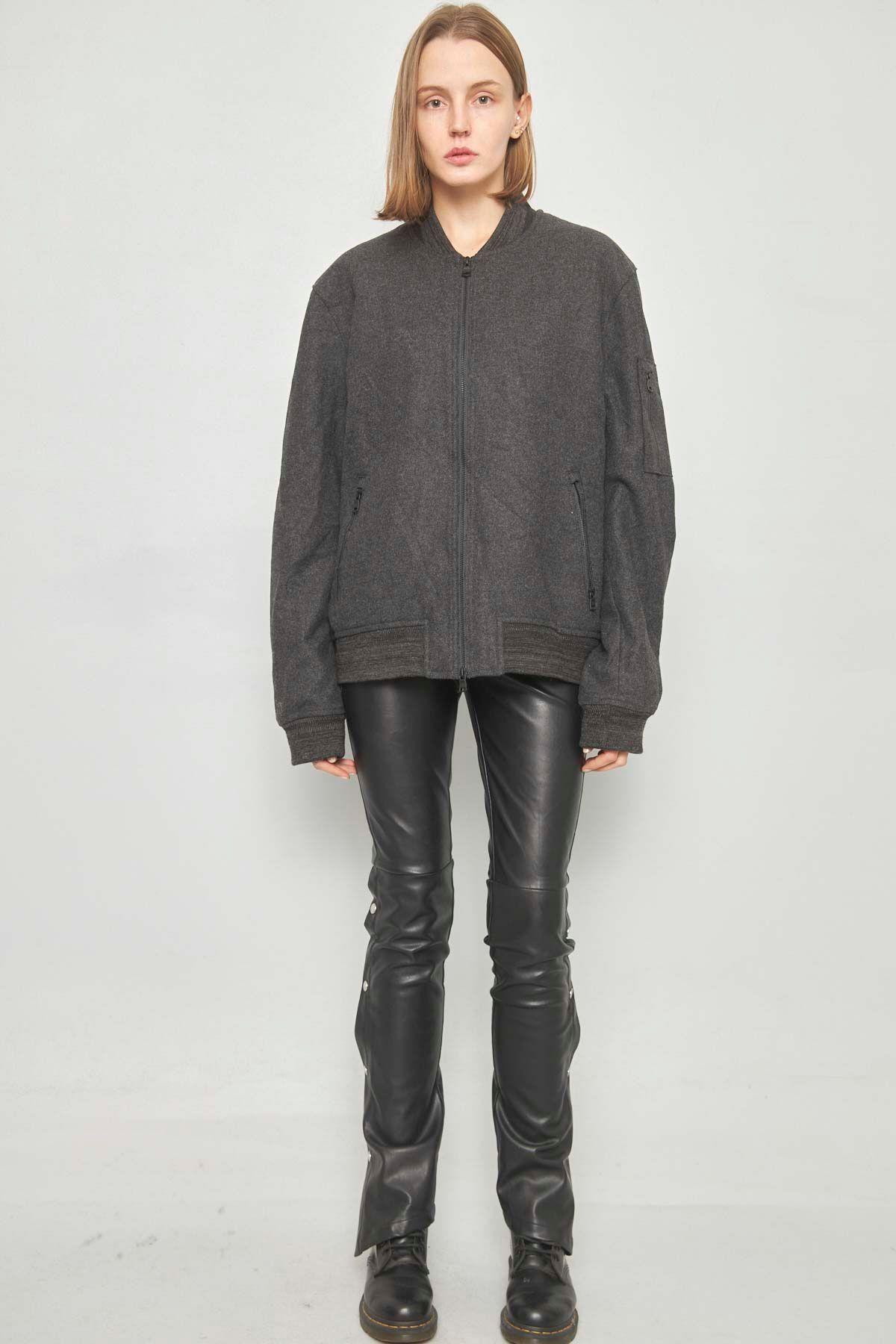 Bomber casual reciclado grafito banana republic talla L -3