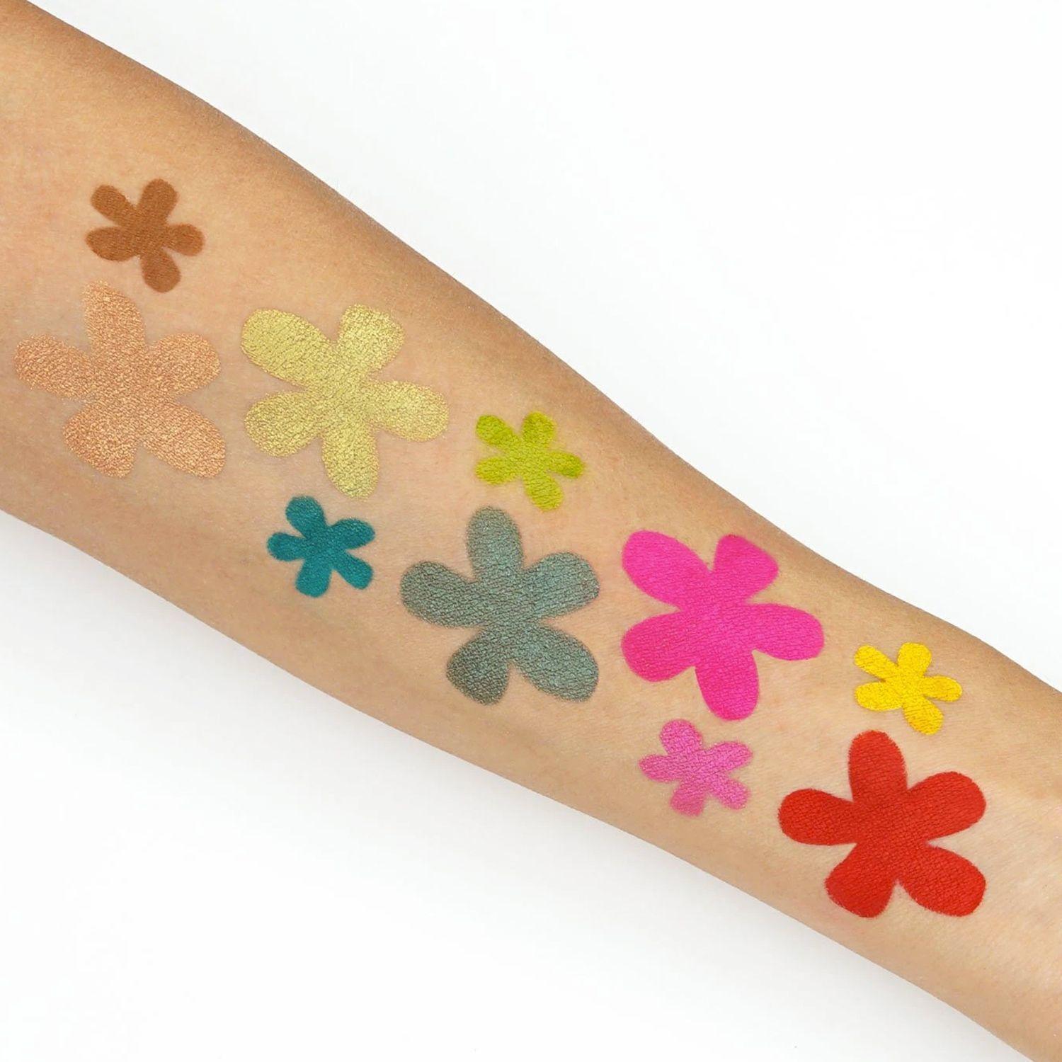 Paleta de Sombras "Make a Statement" Kara Beauty-2