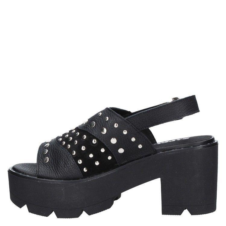 Sandalia Casual Mujer Zappa - W479 Negro-3