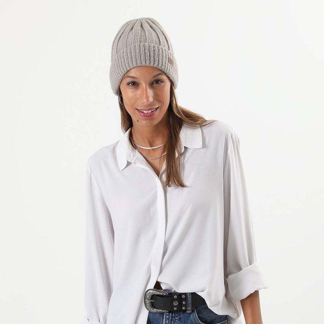 Gorro Gris Isis Humana-2