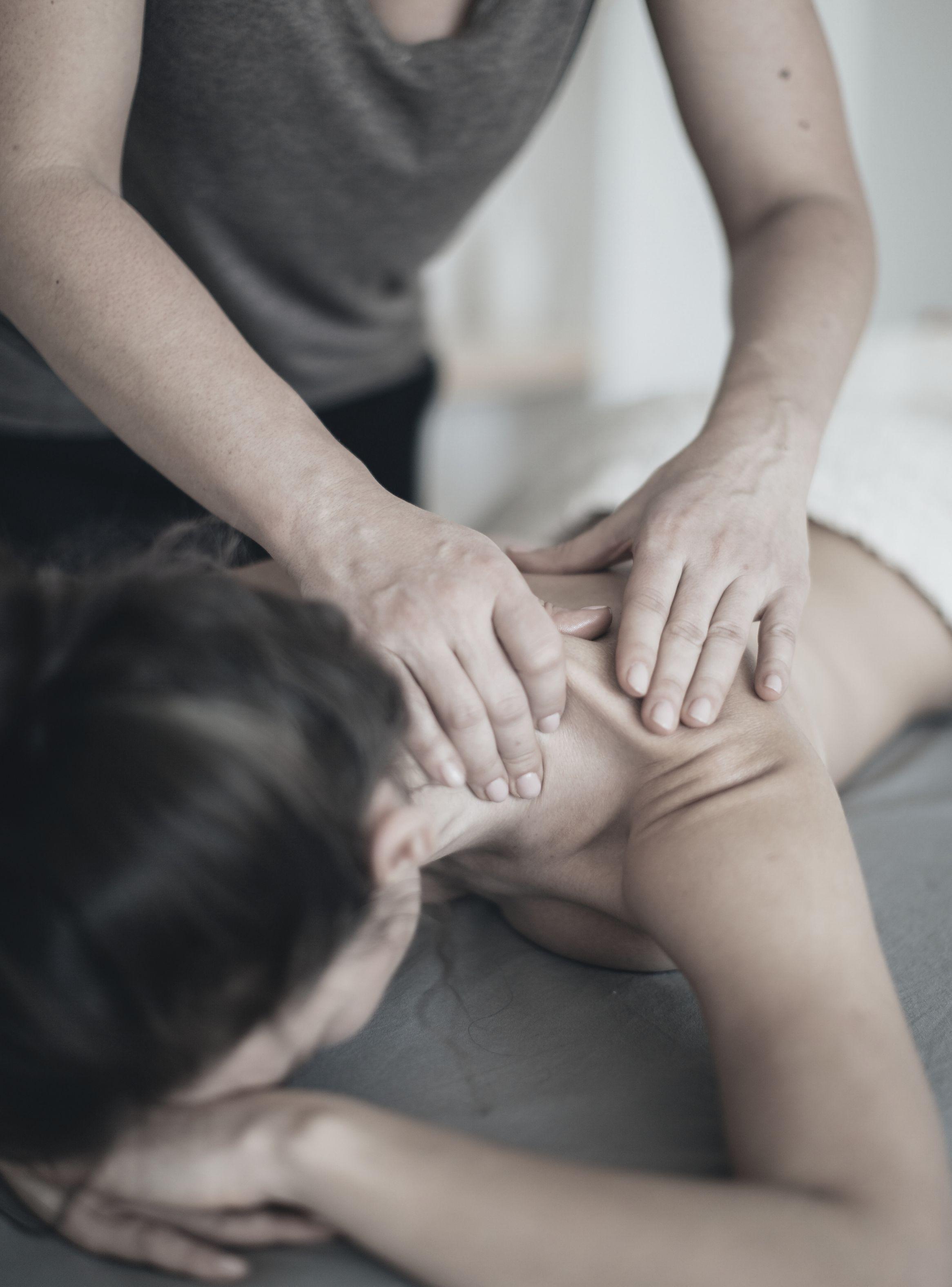 Masaje Descontracturante Y Relajación Espalda-0
