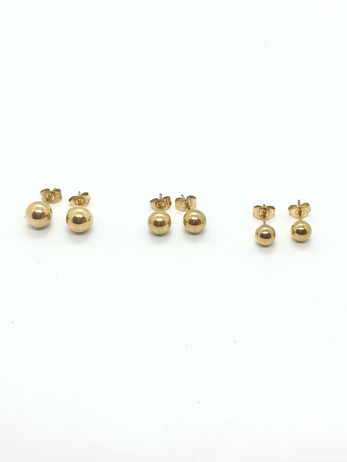 Pendientes esferas hipoalergénicos de 8mm chapados en oro 14kl-3