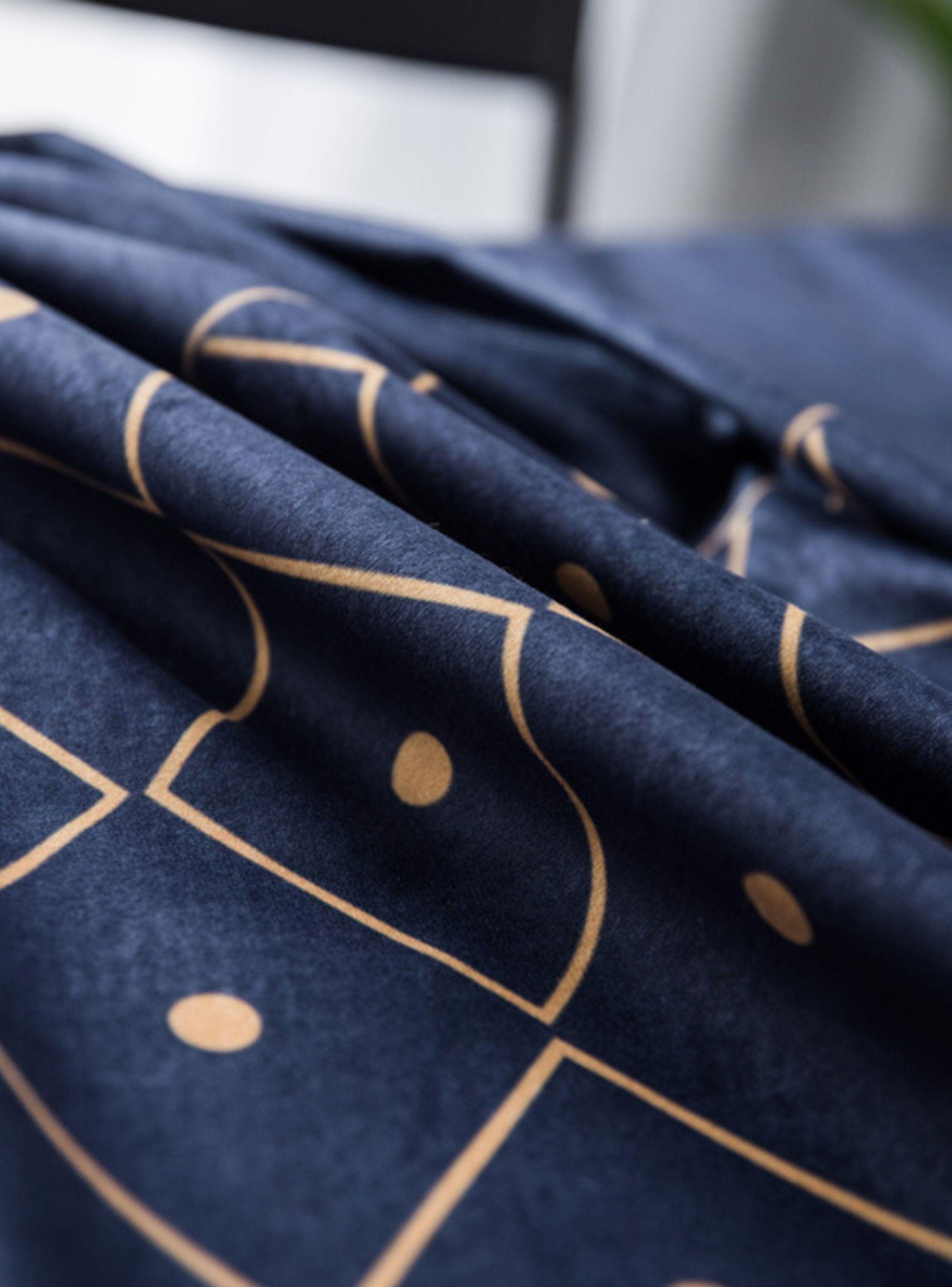 Mantel RectangularAzul Estampado en el Centro-6