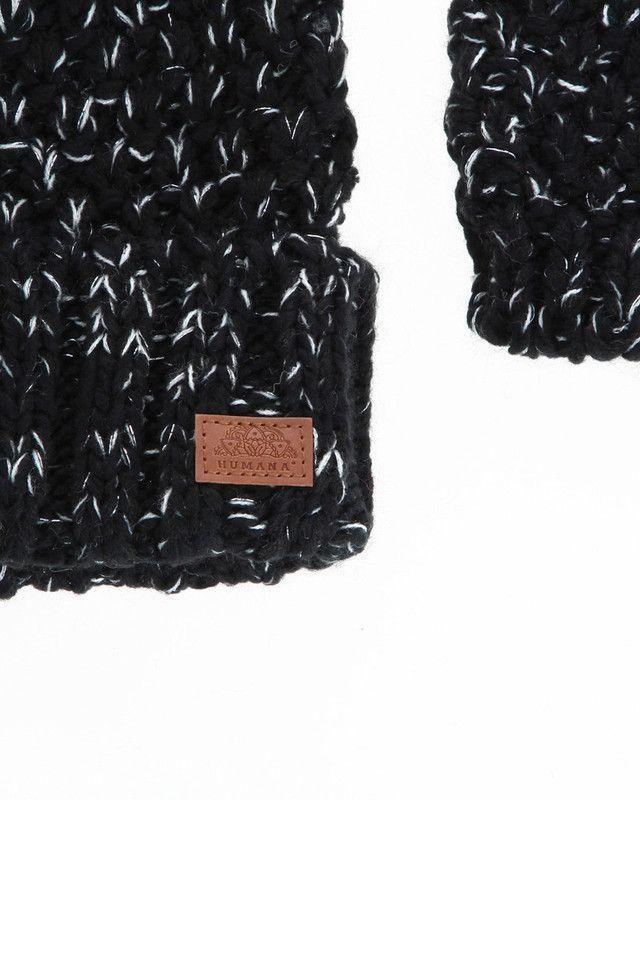 Gorro + guantes negro Humana-1