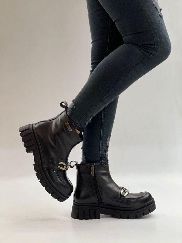 Botin Nora Negro Exotica-0