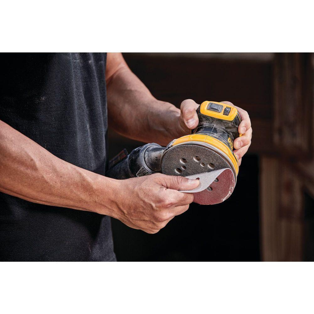 Lijadora Rotorbital 20V Sin Carbones, Sin Batería Dcw210B Dewalt-3