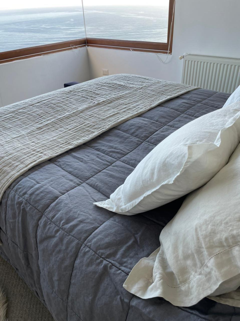 Cubrecama 2 Plazas Gris-1