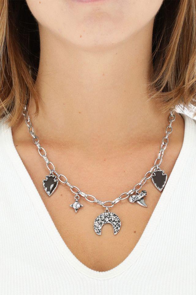 Collar Luna Plateado Humana-1