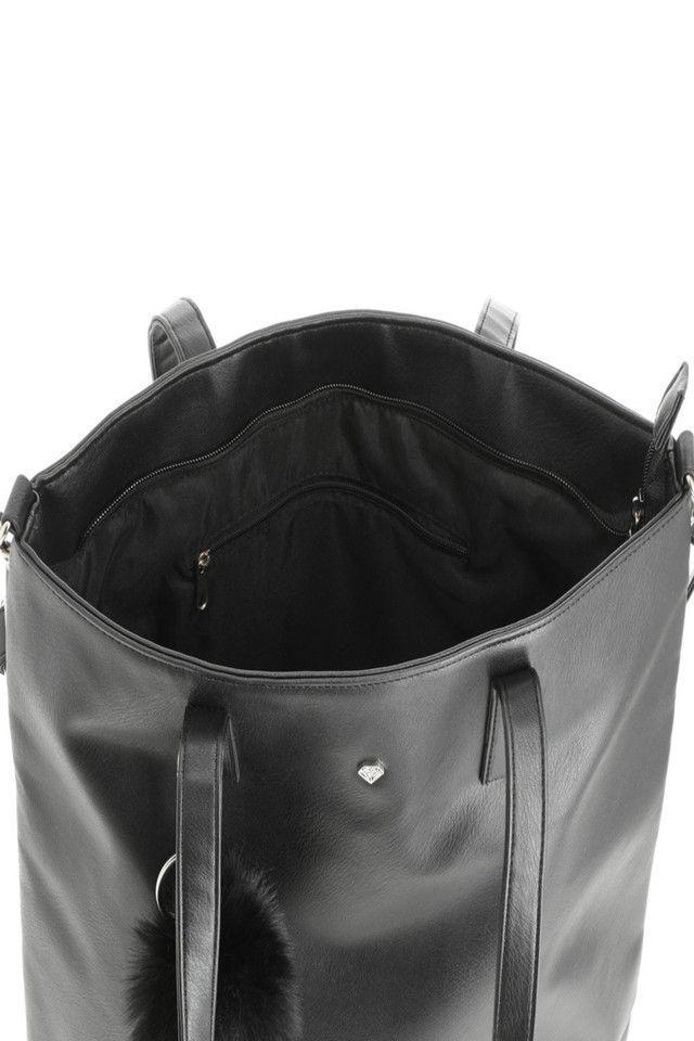 Cartera Hombro Pompon Negro i-D-2