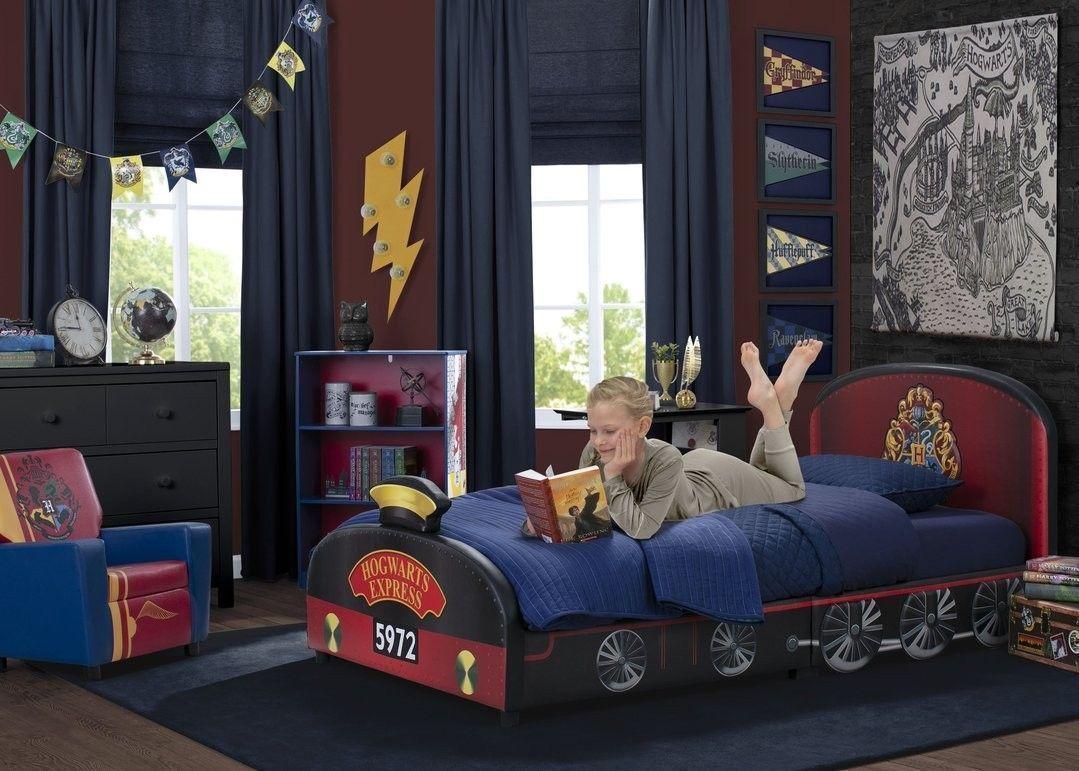 Cama Tapizada Harry Potter Hogwarts Express tamaño twin-3