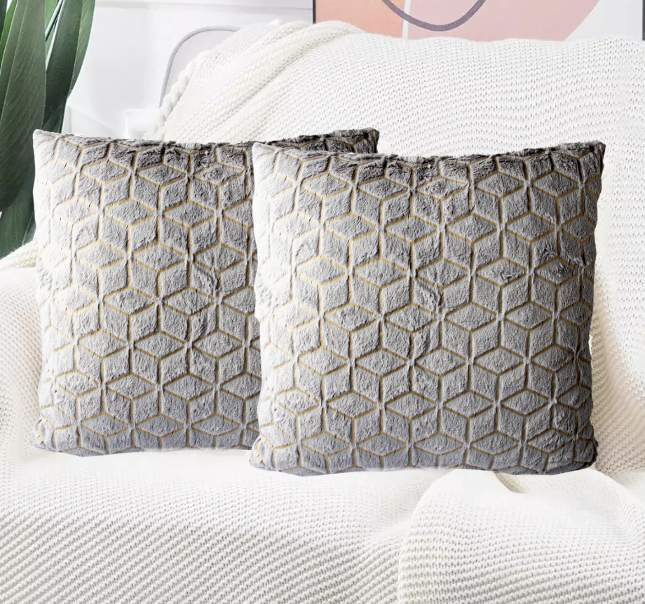 Set de 2 Cojines Peludos Diseño Geométricos Gris 45 X 45CM-1