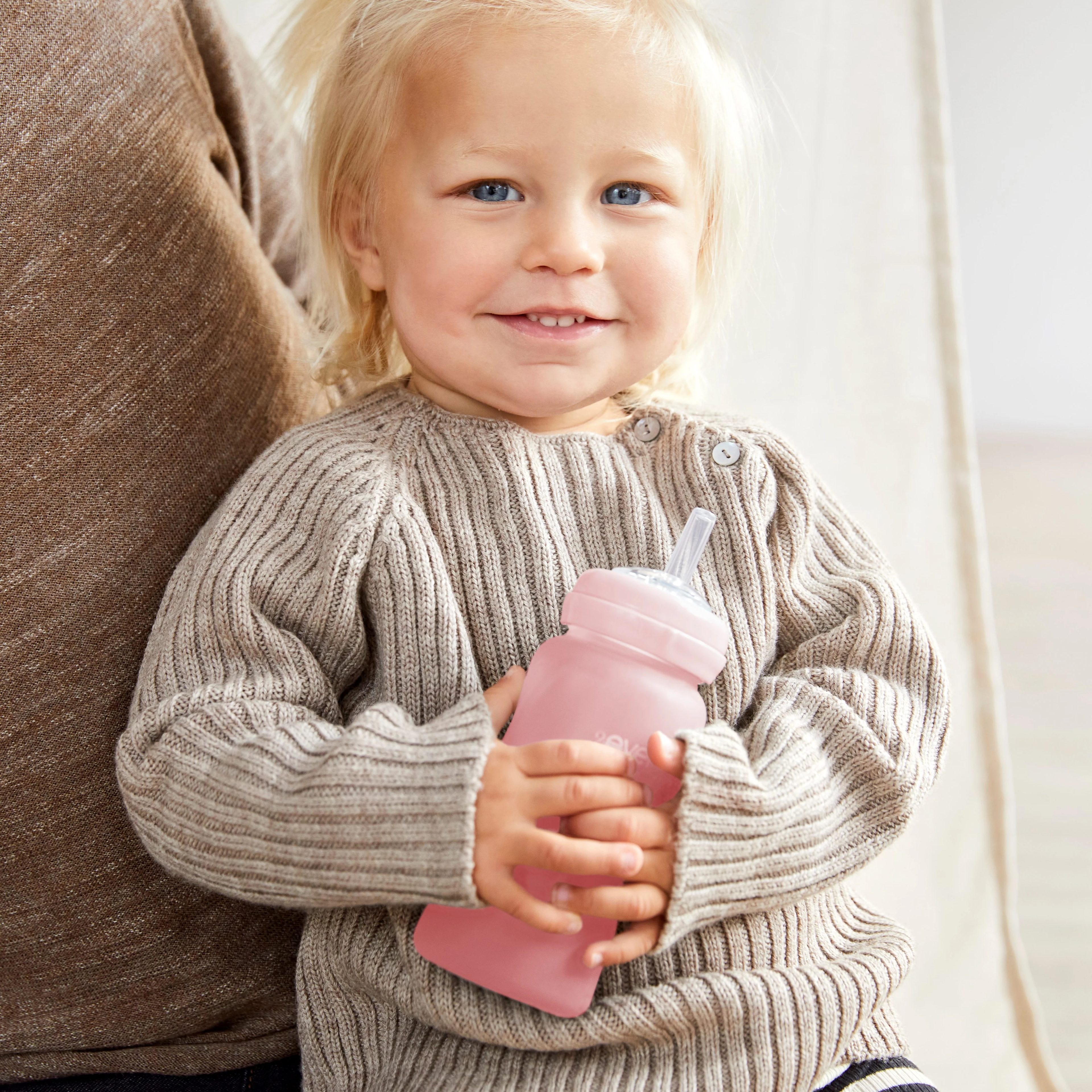 Mamadera De Vidrio Con Bombilla 240 ML Rosado-3