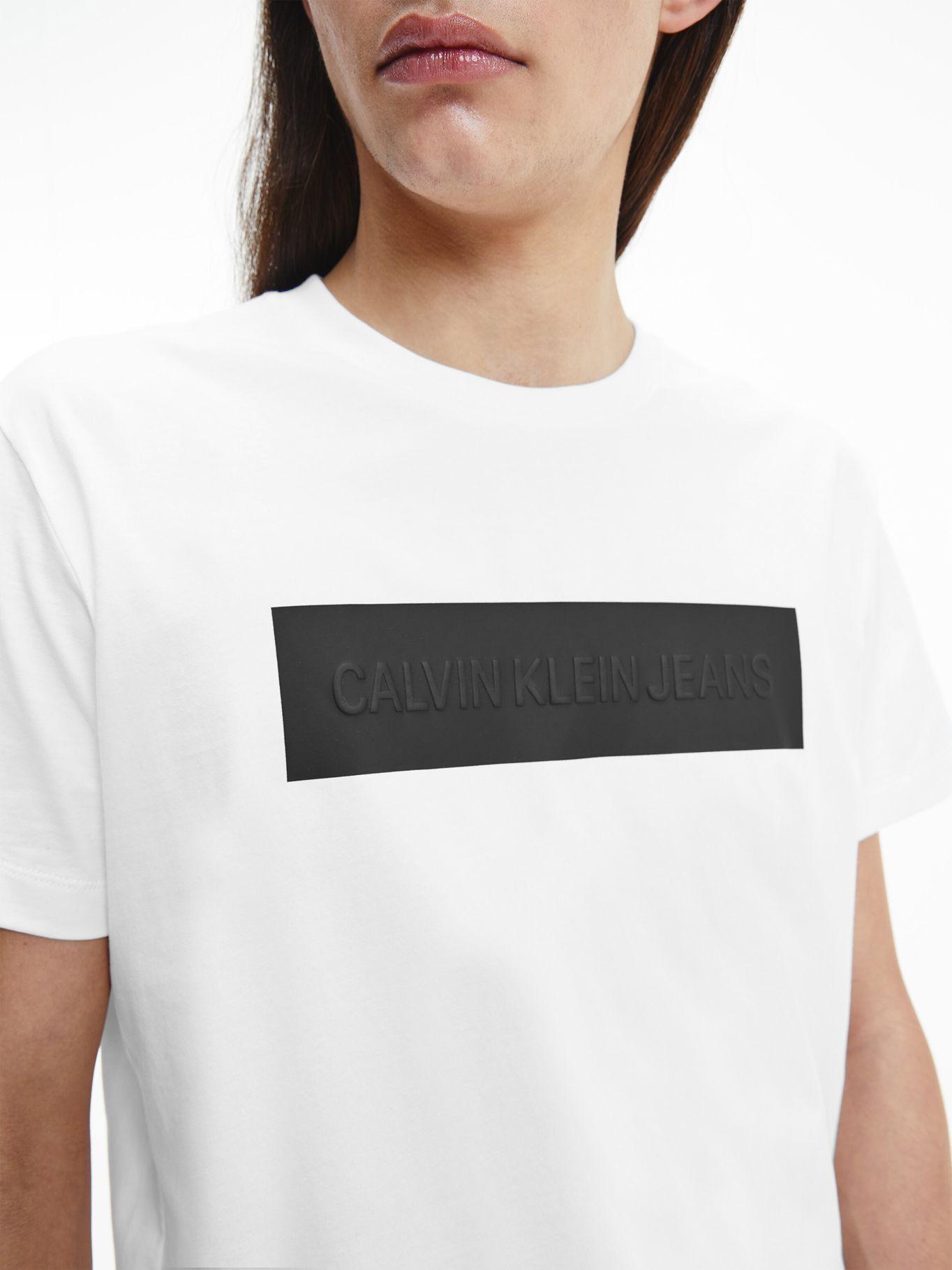 Polera Blocking Logo Blanco Calvin Klein Hombre-2