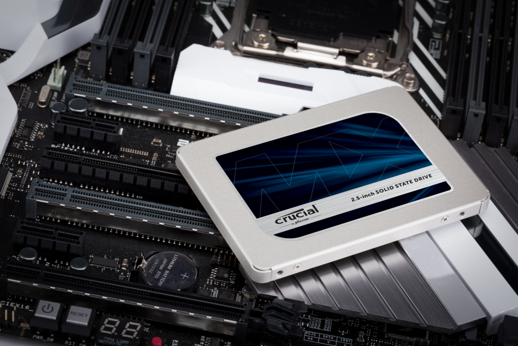 Unidad SSD Crucial MX500, 250GB, 2.5"-2