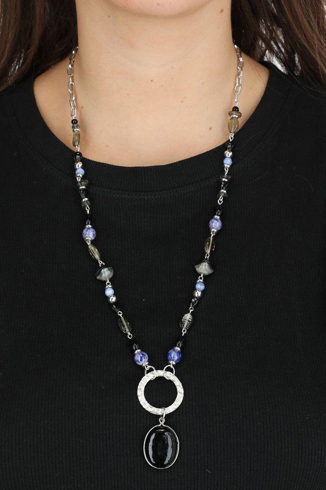 Collar Largo Plateado Night Humana-1