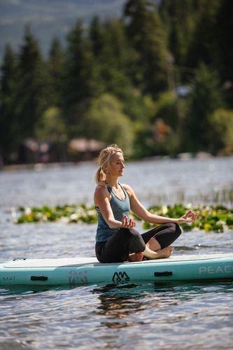 Stand Up Paddle Yoga Peace-11