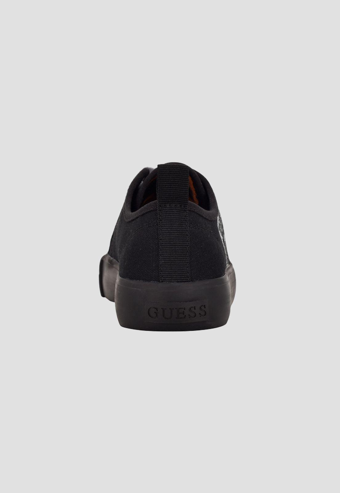 Zapatillas  Footwear Gwkerrie4-A Blk01 Negro Guess-3