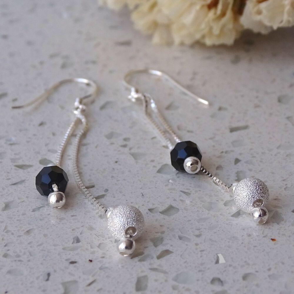 Aros Colgantes Plata Largos Con Cristales Black - MABELITA-2
