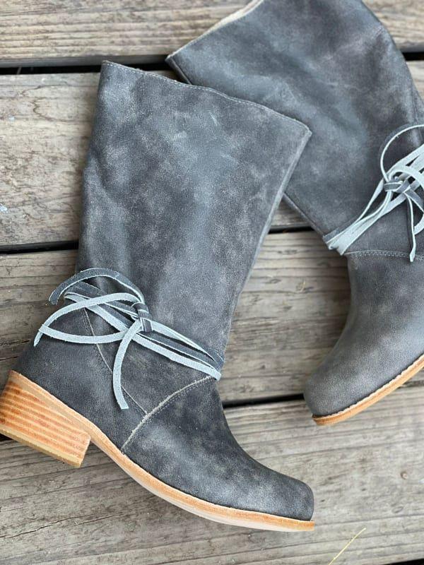 Bota Andrea Cuero Gris-6