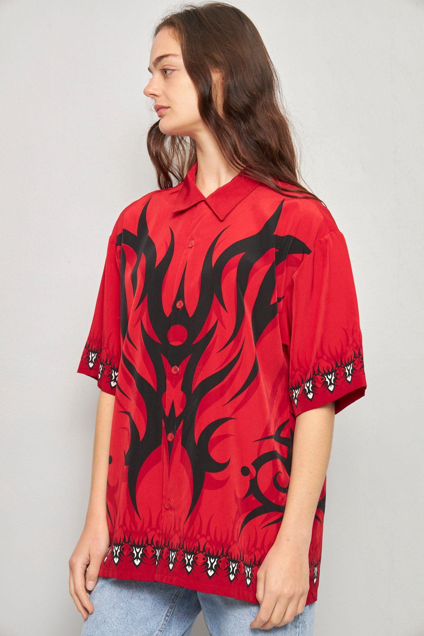 Blusa casual reciclado rojo no boundaries talla M -1