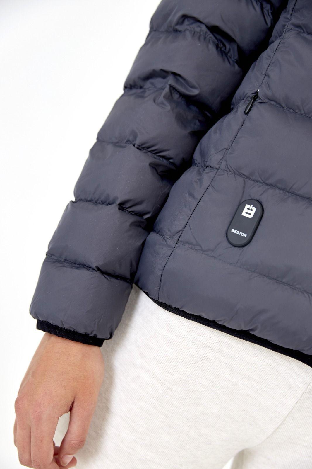 Chaqueta con Capucha  HEAT/01-4