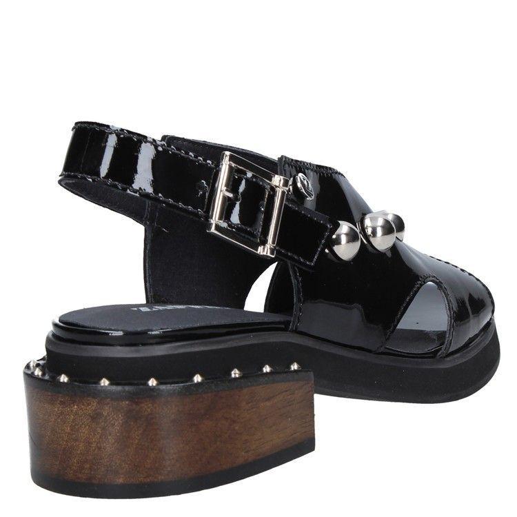Sandalia Casual Mujer Zappa - W465 Negro-2