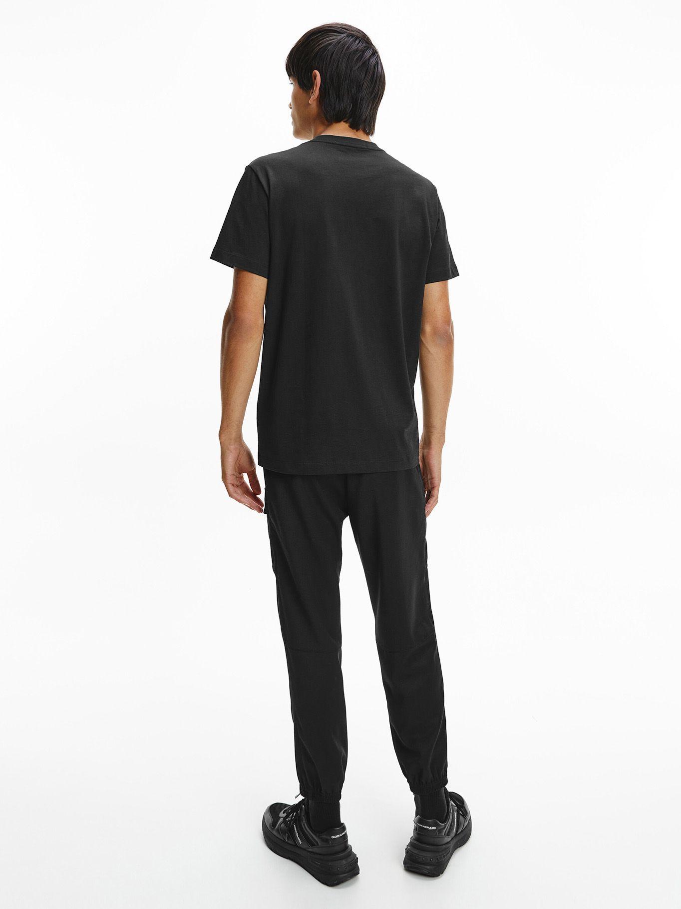 Polera Blurred Assorted Graphic Negro Calvin Klein-2
