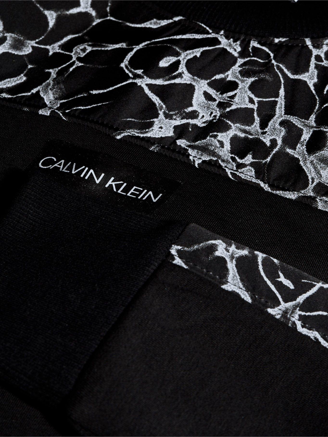 Polerón Reflective Print Negro Calvin Klein Hombre-2