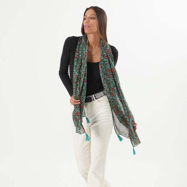 Pañuelo Estampado Verde Cardenales Humana-2