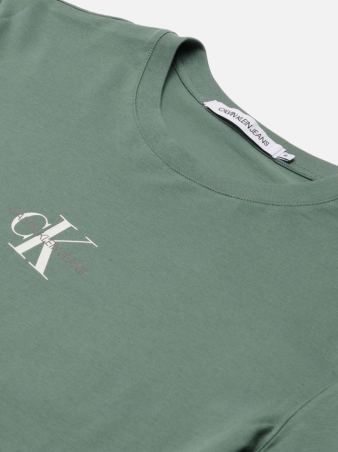 Polera Monogram Verde Calvin Klein-3